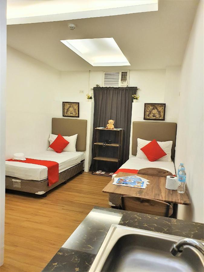Spiral Suites Hotel كويزون سيتي المظهر الخارجي الصورة
