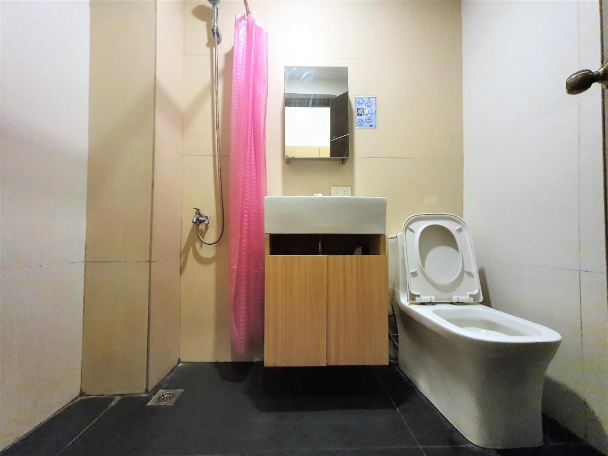 Spiral Suites Hotel كويزون سيتي المظهر الخارجي الصورة